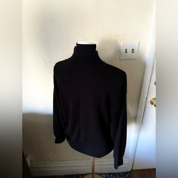 H&M Black Sweater with Green and Pink Graphic - Picture 4 of 6